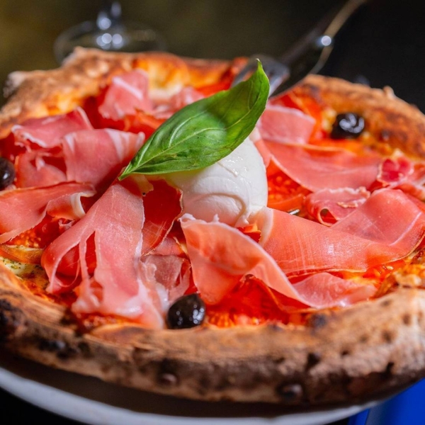 Pizza à emporter - LE SCOTCH - restaurant BANDOL - bon restaurant BANDOL